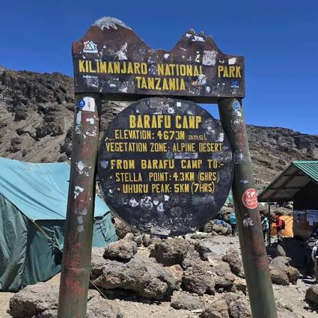 Barafu Hut Camp